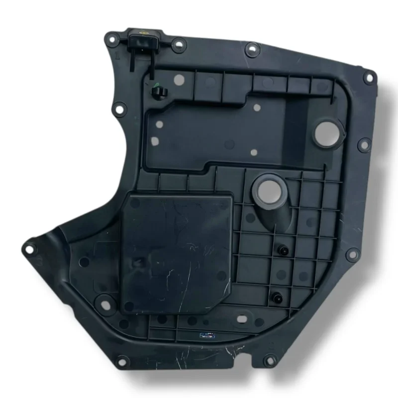 2015-2021 Tesla Model X Front right side door closeout panel Marca Reconocida