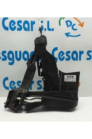 Última Versión CERRADURA PUERTA DELANTERA DERECHA 2S61A21